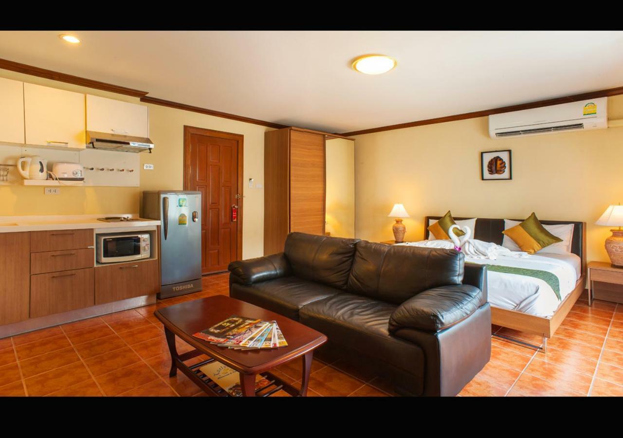 Patong Karlssons Hotel Εξωτερικό φωτογραφία