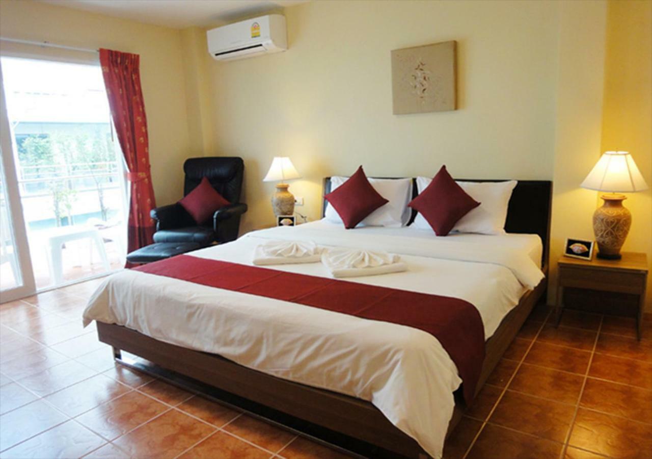 Patong Karlssons Hotel Εξωτερικό φωτογραφία