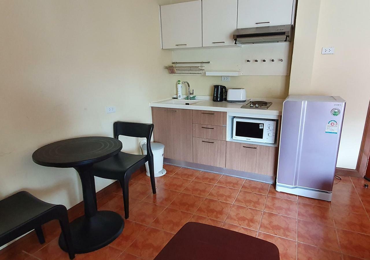 Patong Karlssons Hotel Εξωτερικό φωτογραφία