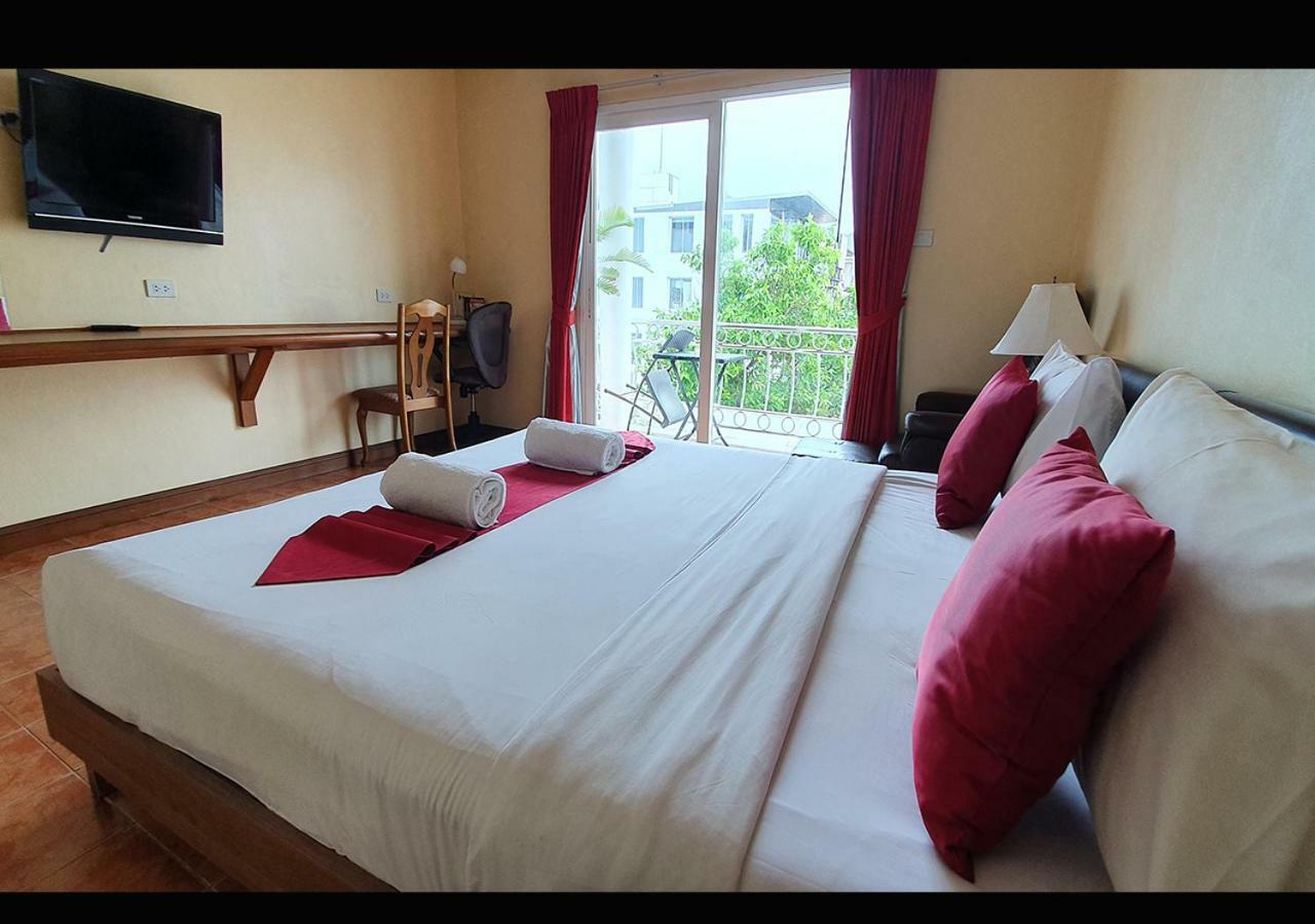 Patong Karlssons Hotel Εξωτερικό φωτογραφία